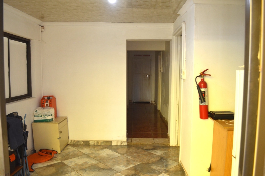 Commercial Property for Sale in Collerville North West